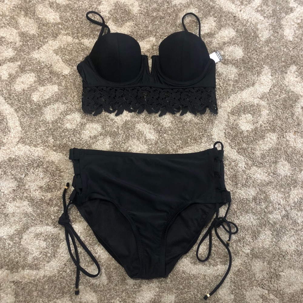New high waisted bikini size medium